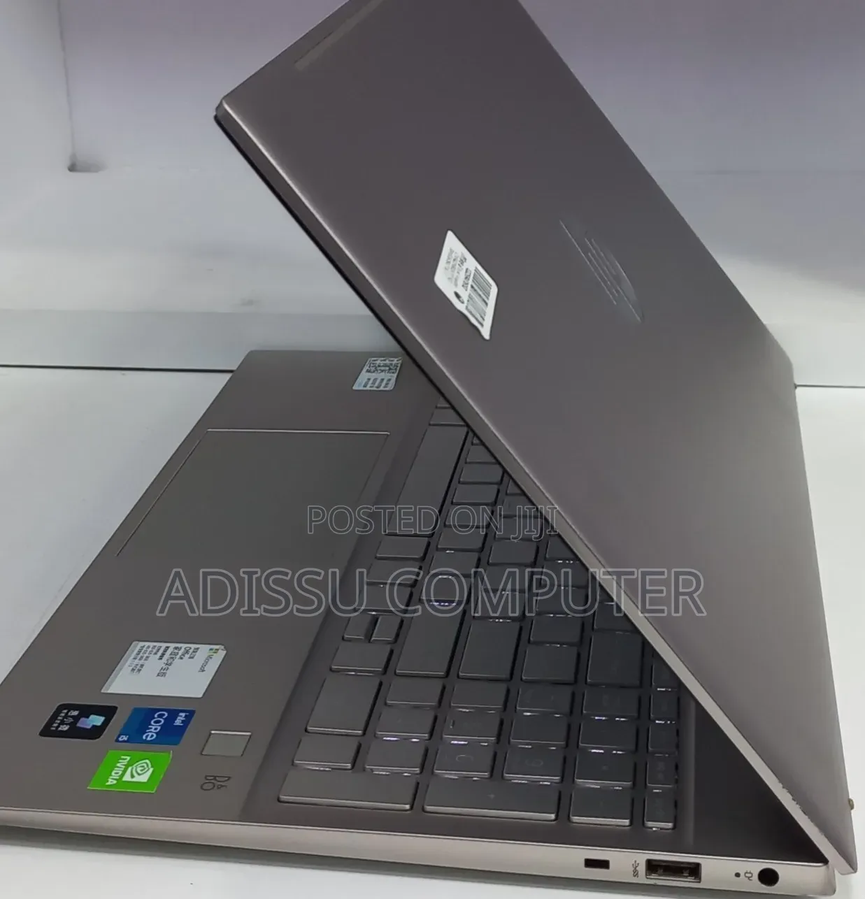 New Laptop HP Pavilion 15 16GB Intel Core i5 SSD 512GB