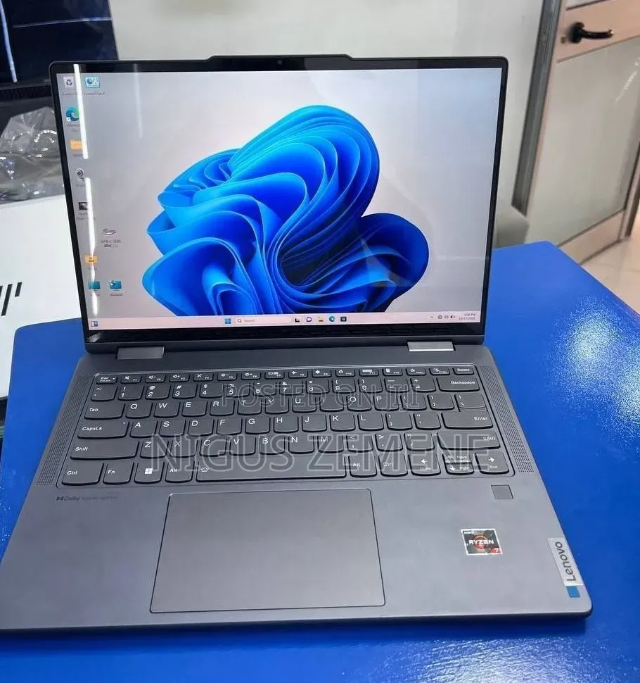 New Laptop Lenovo Ideapad 3 16GB Intel Core i7 SSD 512GB