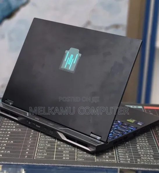New Laptop Acer Predator Helios Neo 16 16GB Intel Core Ultra 9 SSD 1T