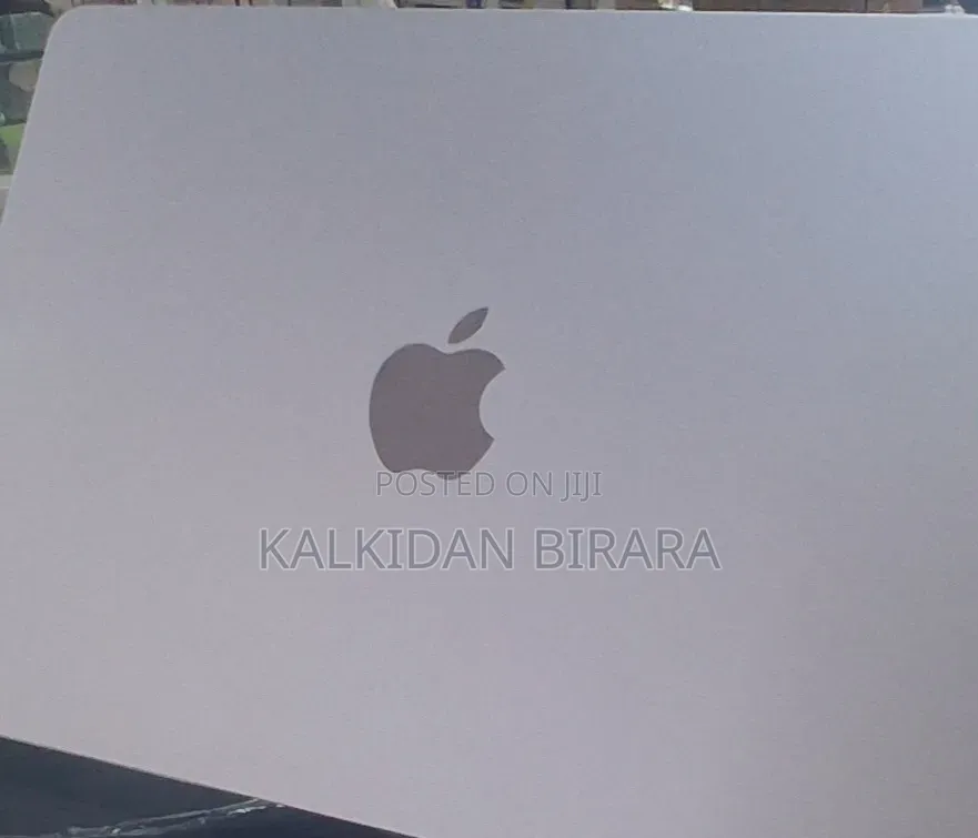 New Laptop Apple MacBook Air 2026 M5 16GB Apple M5 SSD 512GB