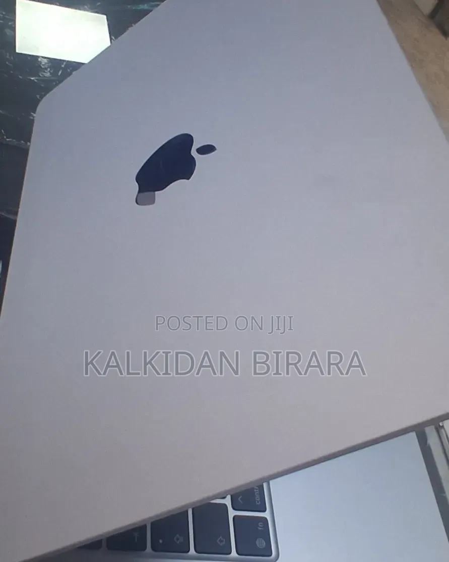 New Laptop Apple MacBook Air 2026 M5 16GB Apple M5 SSD 512GB