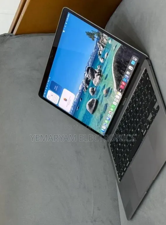 New Laptop Apple MacBook Air 2020 M1 16GB Apple M1 SSD 256GB