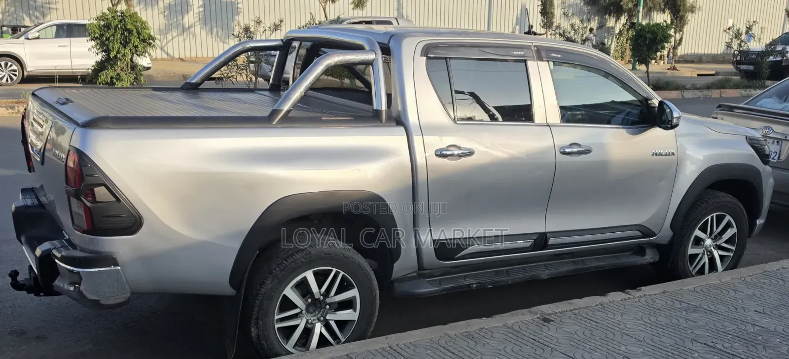 Toyota Hilux 2018 Silver