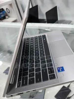 New Laptop HP EliteBook 840 G8 16GB Intel Core i7 SSD 512GB