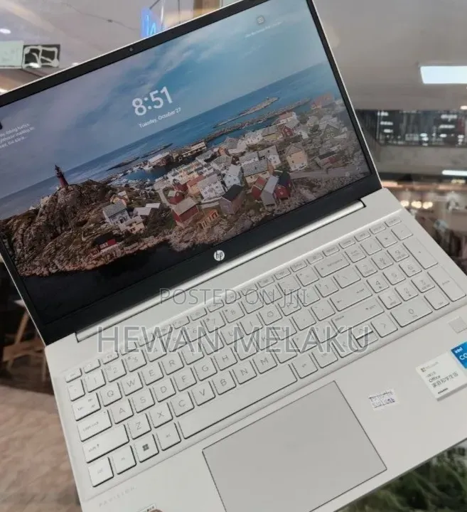 New Laptop HP Pavilion 15 16GB Intel Core i5 SSD 512GB