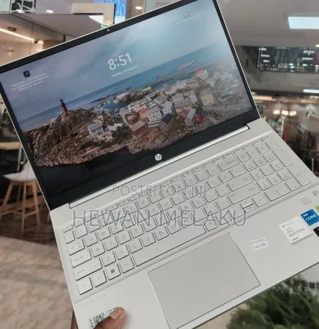 New Laptop HP Pavilion 15 16GB Intel Core i5 SSD 512GB