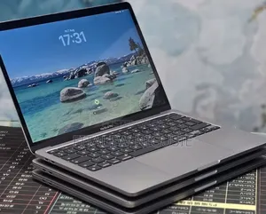 New Laptop Apple MacBook Pro 2020 M1 8GB Apple M1 SSD 512GB