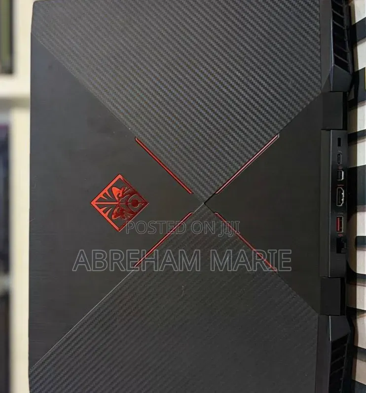 New Laptop HP Omen X 8GB Intel Core i7 SSD 256GB