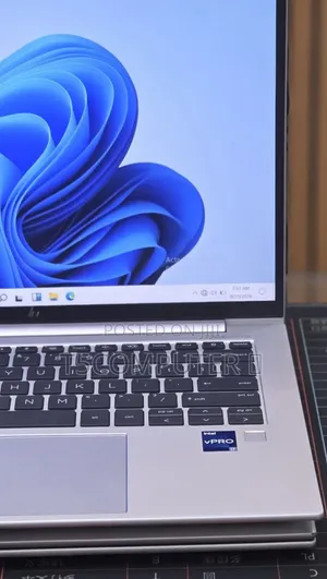 New Laptop HP EliteBook 840 G10 16GB Intel Core i7 SSD 512GB