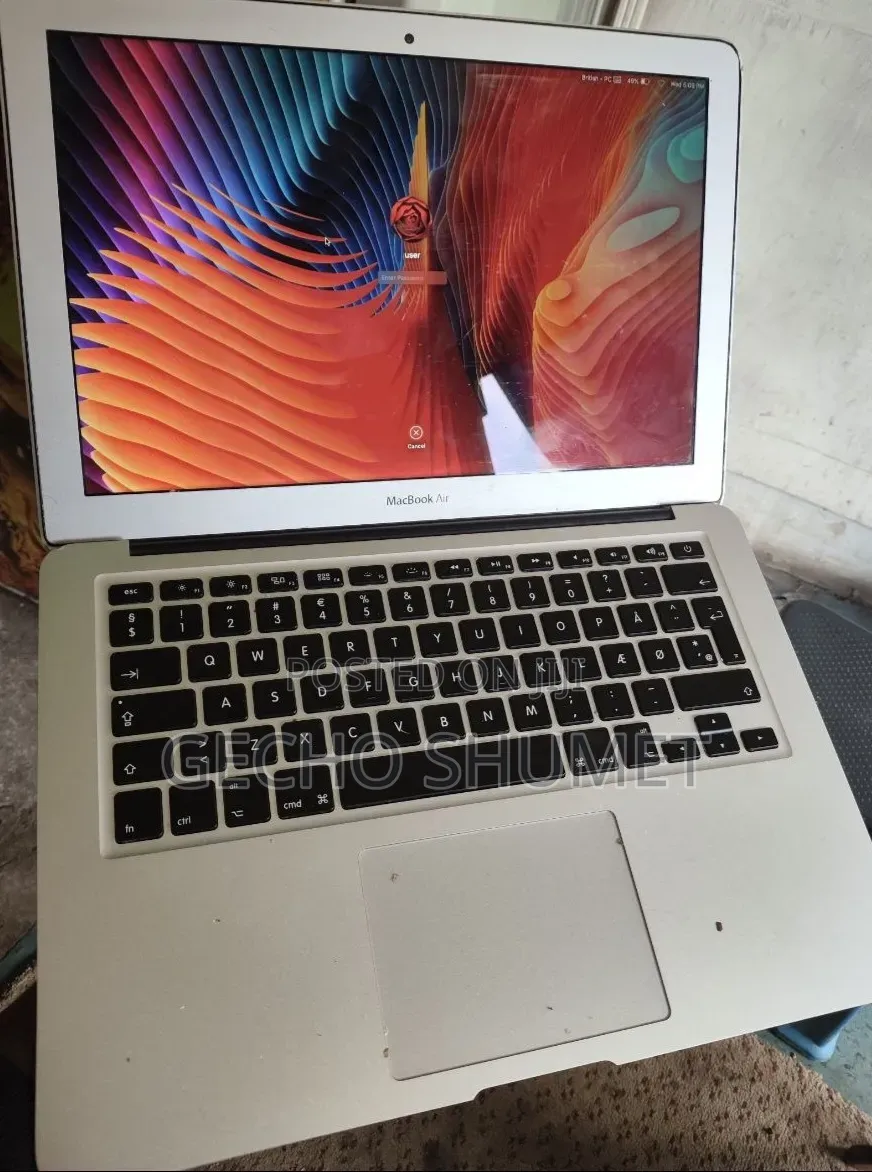 New Laptop Apple MacBook Air 2015 8GB Intel Core i5 SSD 128GB