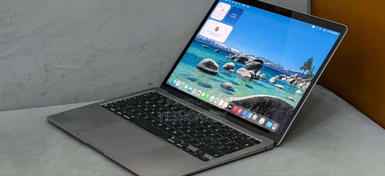 New Laptop Apple MacBook Air 2020 M1 16GB Apple M1 SSD 256GB