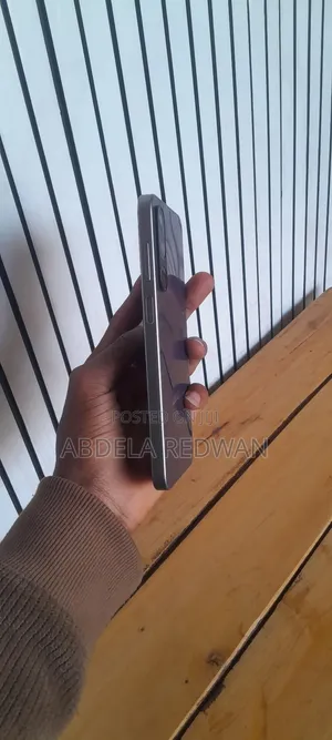 Samsung Galaxy M16 128 GB Gray