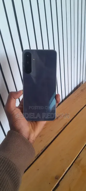 Samsung Galaxy M16 128 GB Gray