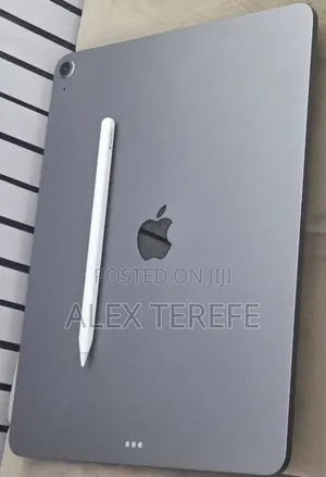 New Apple iPad (2025) 256 GB Silver