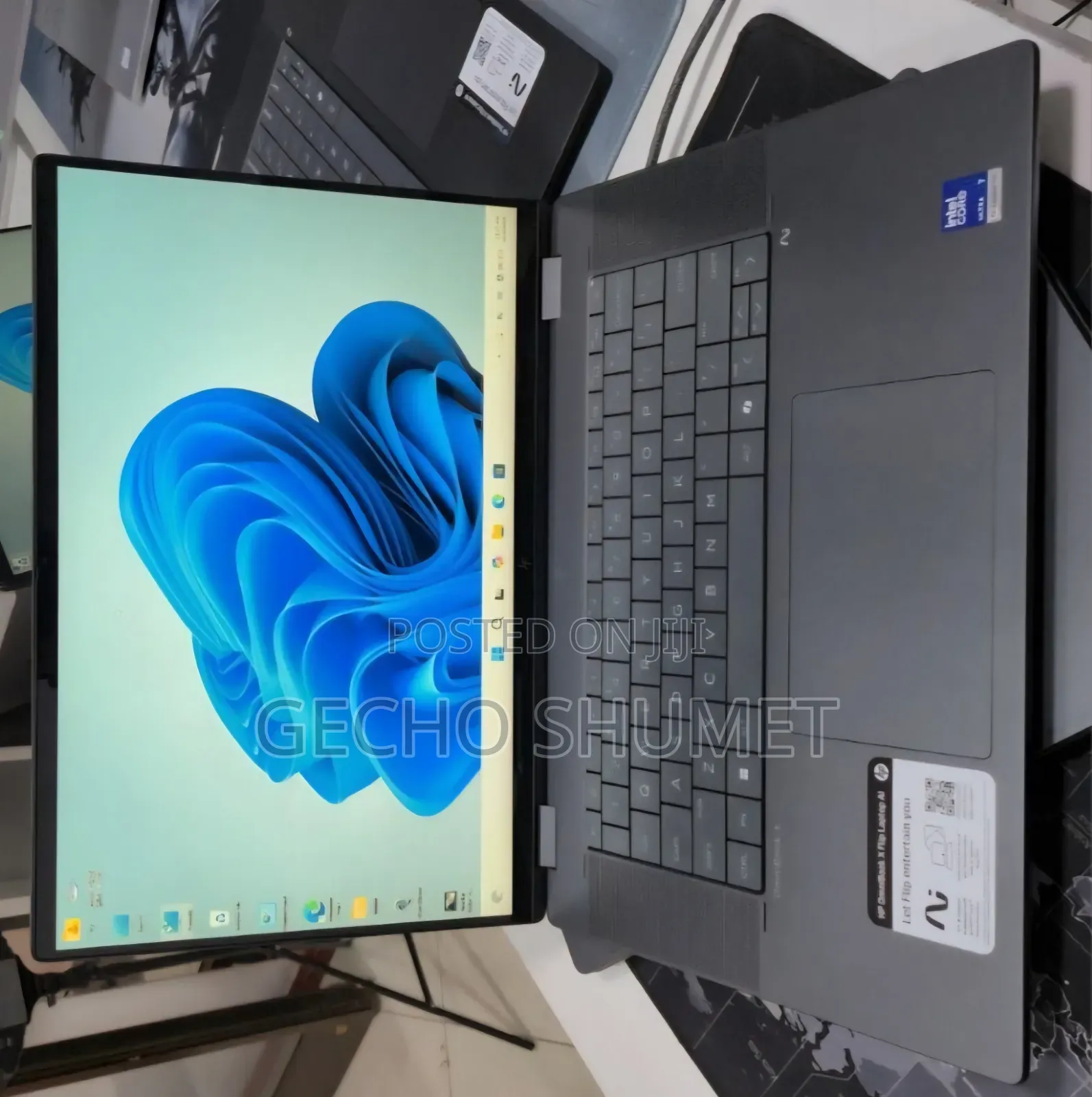 New Laptop HP 16GB Intel Core Ultra 7 SSD 1T