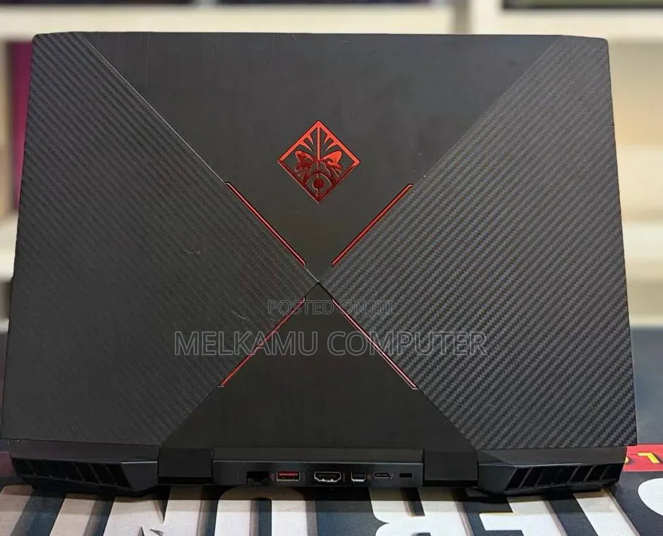 New Laptop HP Omen X 8GB Intel Core i7 SSD 256GB
