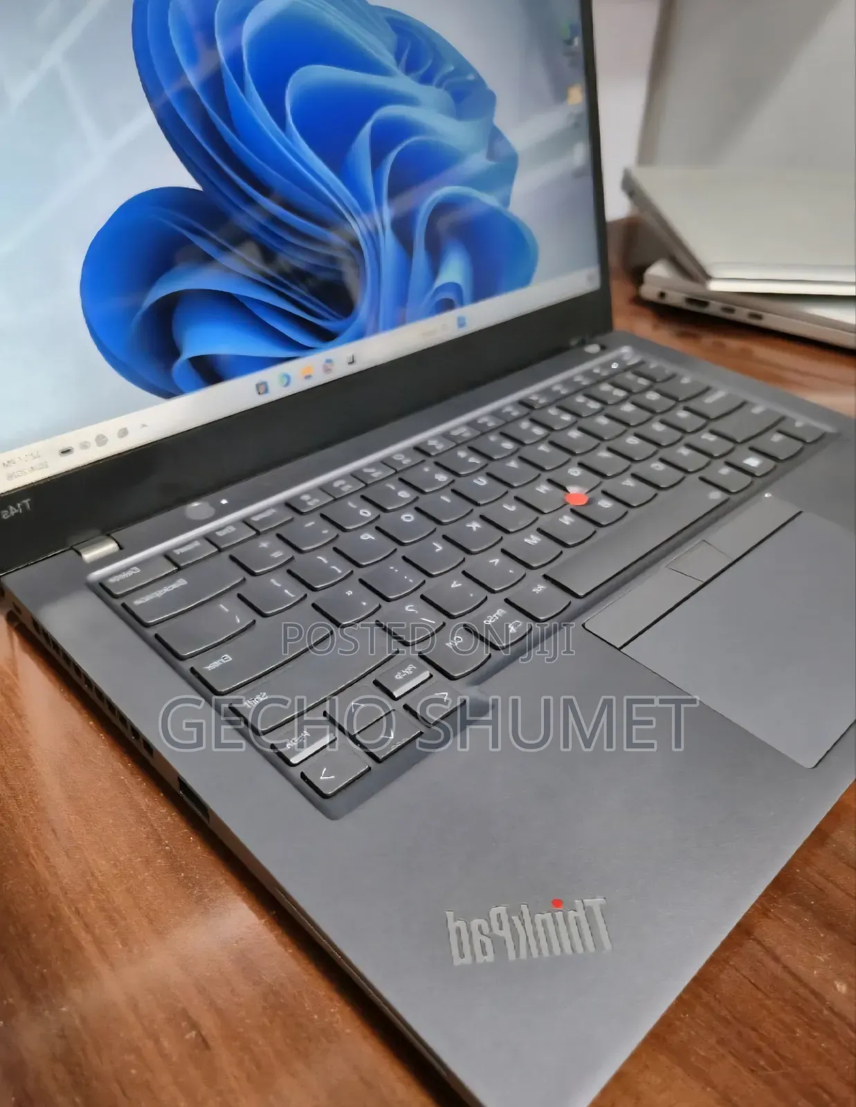 New Laptop Lenovo ThinkPad T14s Gen 2 16GB Intel Core i7 SSD 512GB