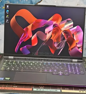 New Laptop Lenovo Legion 7 32GB Intel Core i7 SSD 1T