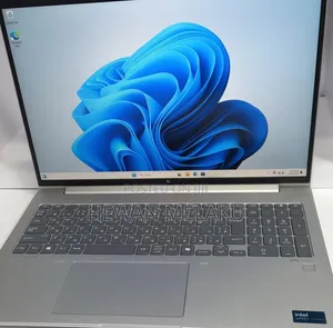 New Laptop HP EliteBook 660 G11 16GB Intel Core Ultra 7 SSD 512GB