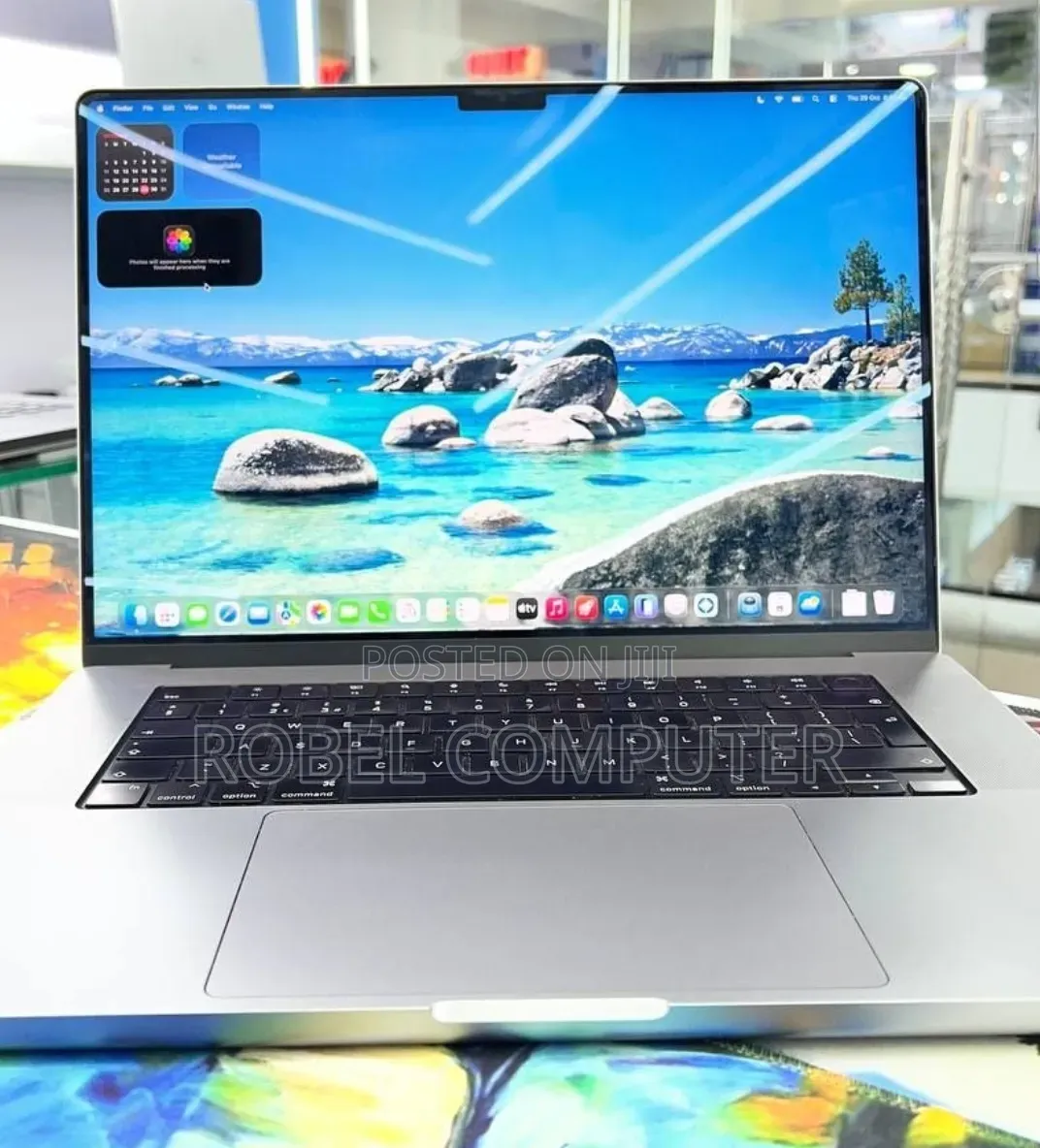 New Laptop Apple MacBook Pro 2021 M1 16GB Apple M1 Pro SSD 1T