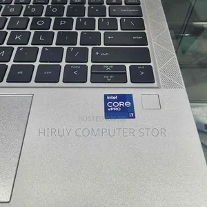 New Laptop HP EliteBook 840 G8 16GB Intel Core i7 SSD 512GB