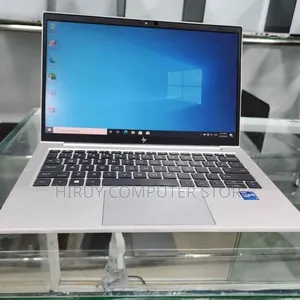 New Laptop HP EliteBook 840 G8 16GB Intel Core i7 SSD 512GB