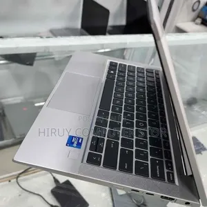 New Laptop HP EliteBook 840 G8 16GB Intel Core i7 SSD 512GB