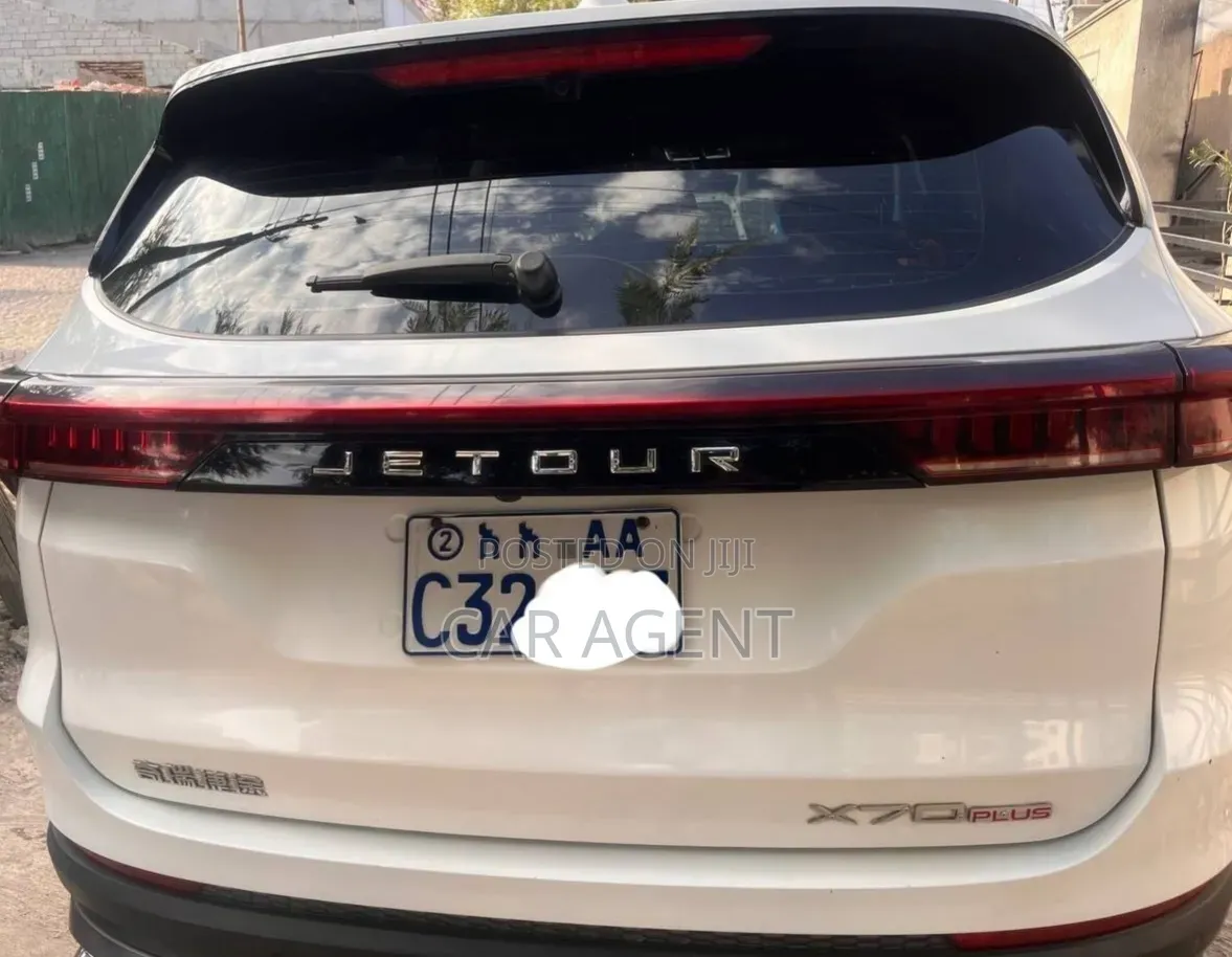Jetour X70 Plus 2022 White