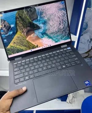 New Laptop HP OmniBook Ultra Flip 14" 16GB Intel Core Ultra 7 SSD 1T