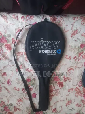 Dunlop Tennis Racket - 3000birr