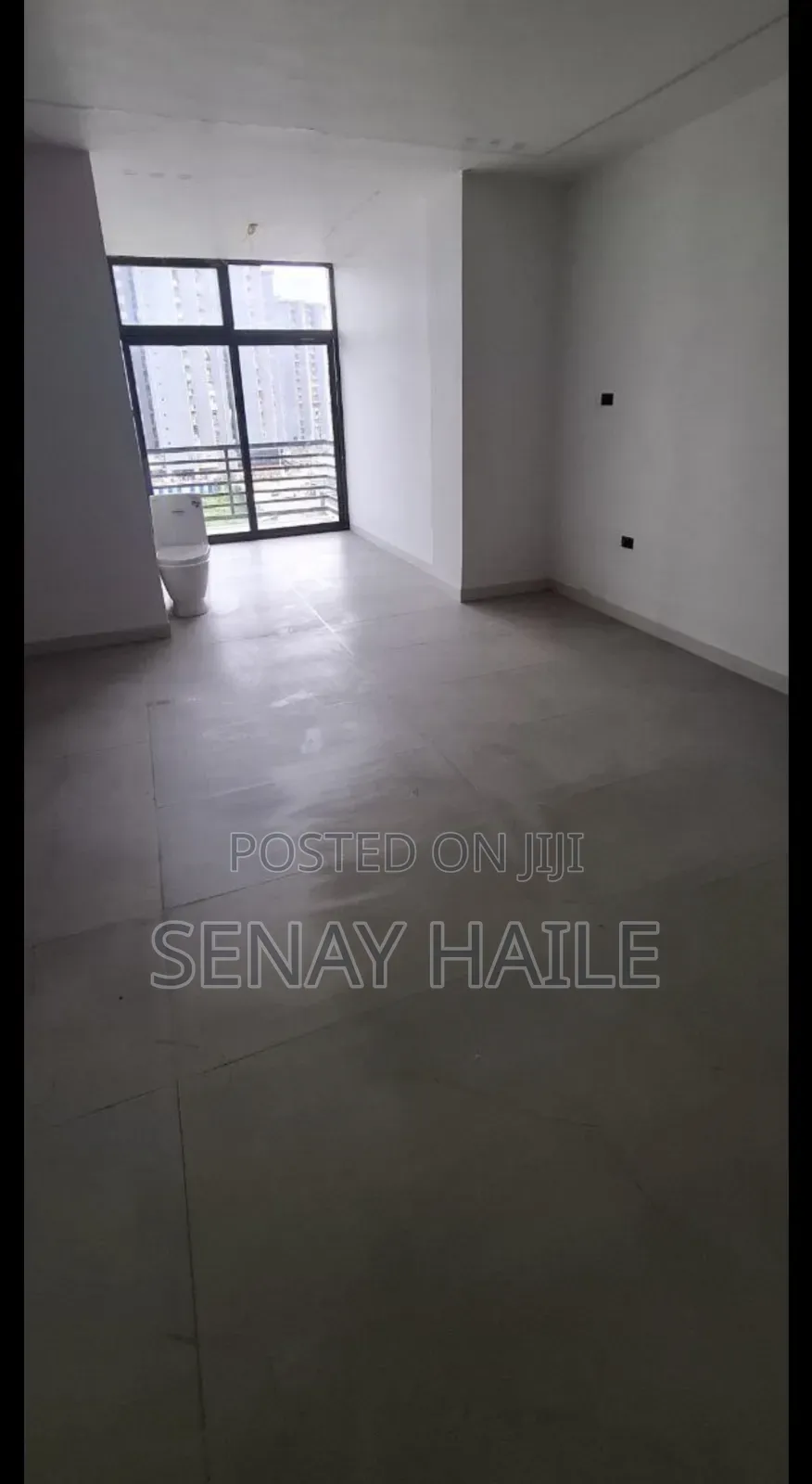 2bdrm Apartment in ለክብሩ ሪል እስቴት፣ መገናኛ, Bole for sale