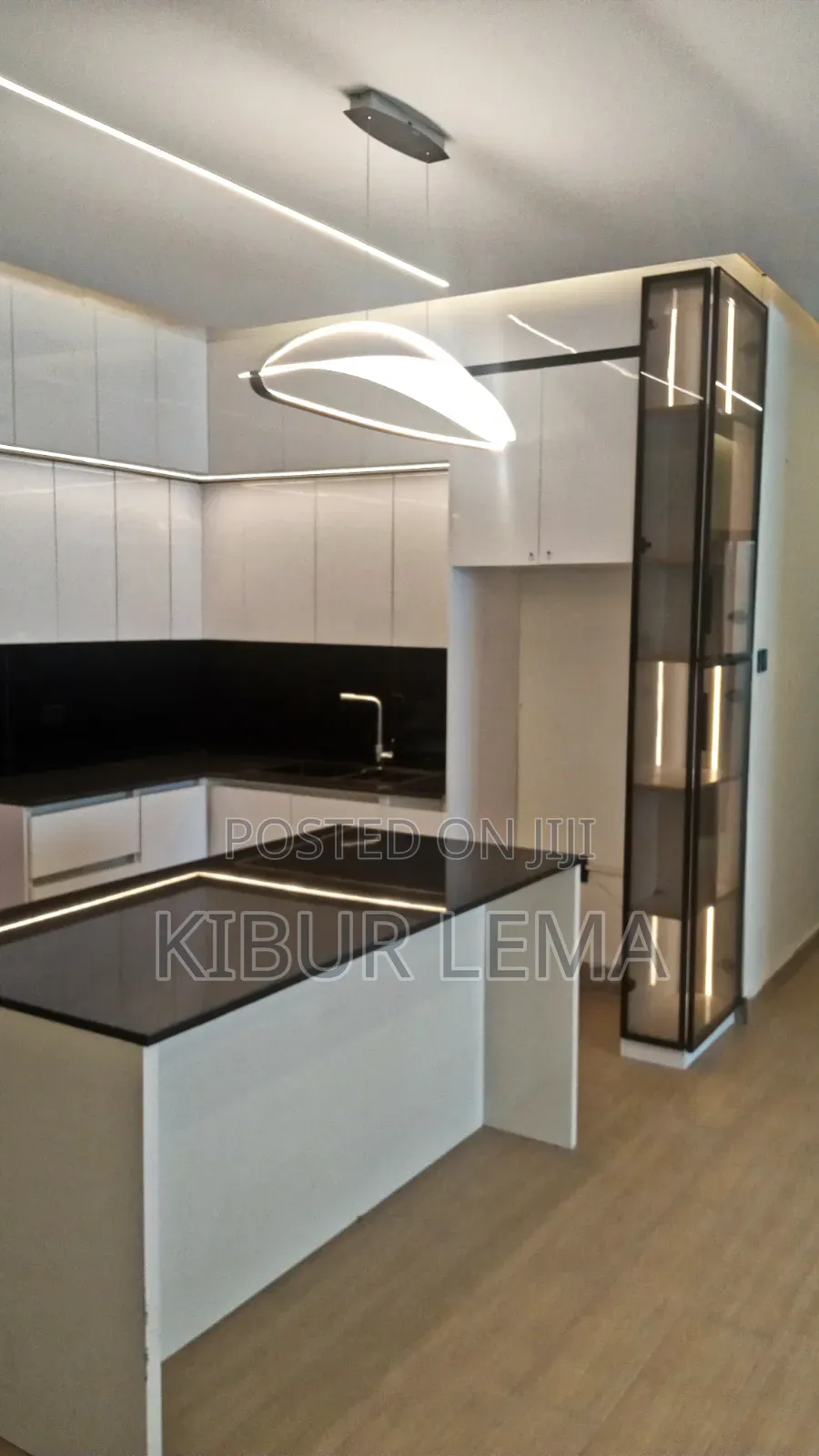 Furnished 2bdrm Apartment in ማይ ቾይዝ ሪል እስቴት My, Bole for sale