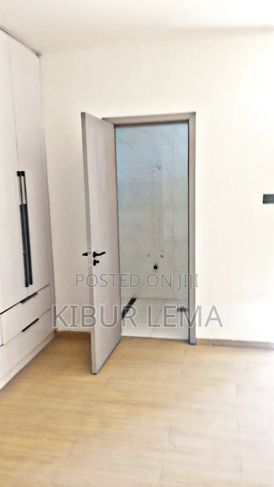 Furnished 3bdrm Apartment in ማይ ቾይዝ ሪል እስቴት My, Bole for sale