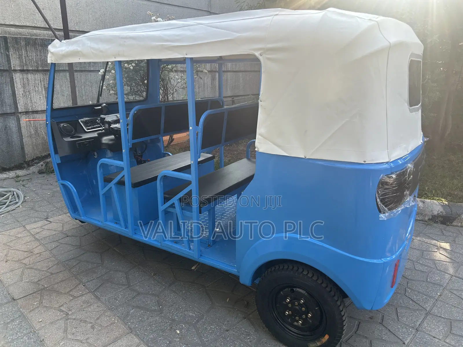 New Bajaj RE 2026 Blue
