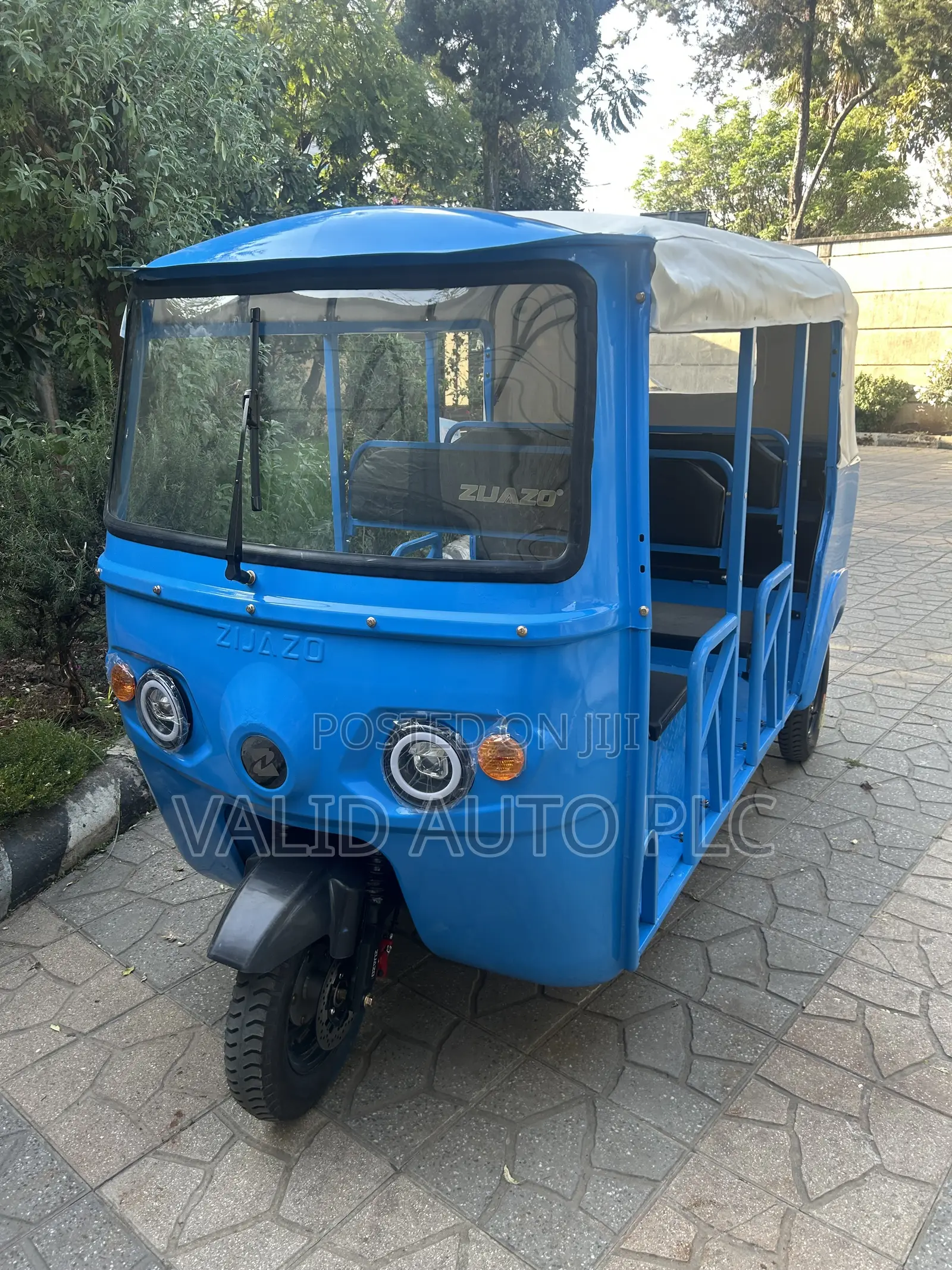 New Bajaj RE 2026 Blue