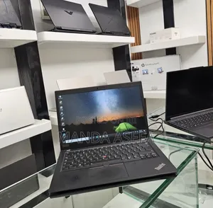 New Laptop Lenovo 8GB Intel Core i5 SSD 512GB