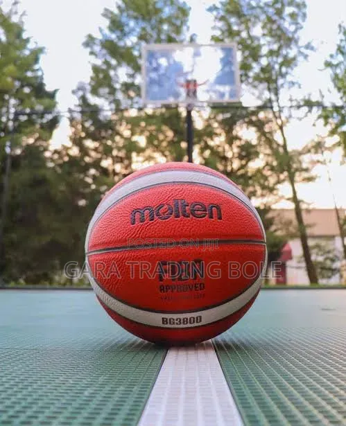 Play Basketball Molten