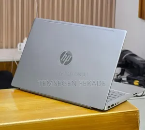 New Laptop HP Pavilion 14 8GB Intel Core i5 SSD 512GB