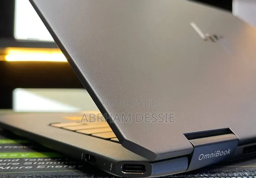 New Laptop HP 16GB Intel Core Ultra 7 SSD 512GB