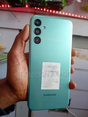 Samsung Galaxy M14 4G 128 GB Green