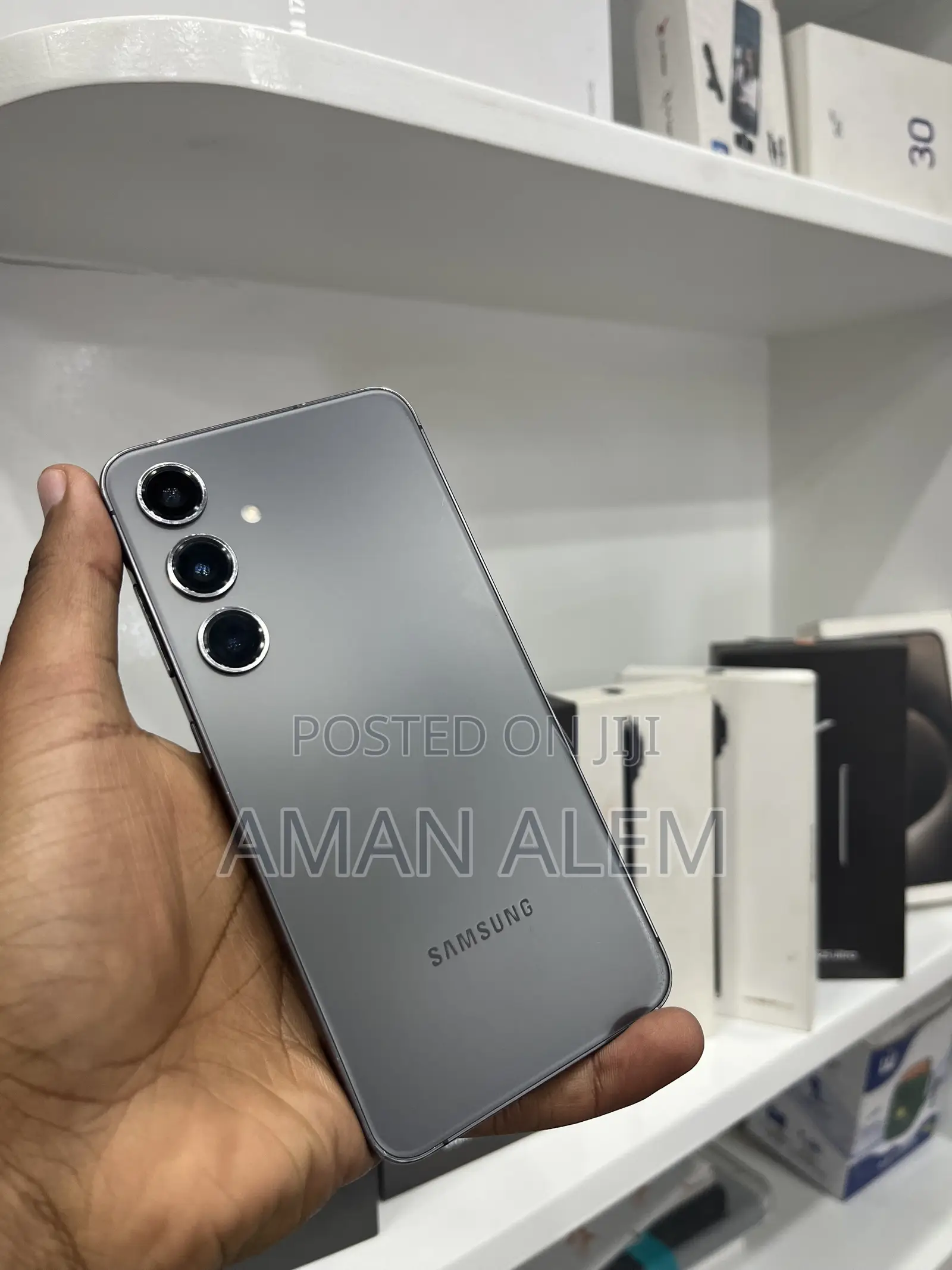 New Samsung Galaxy S24 256 GB Silver