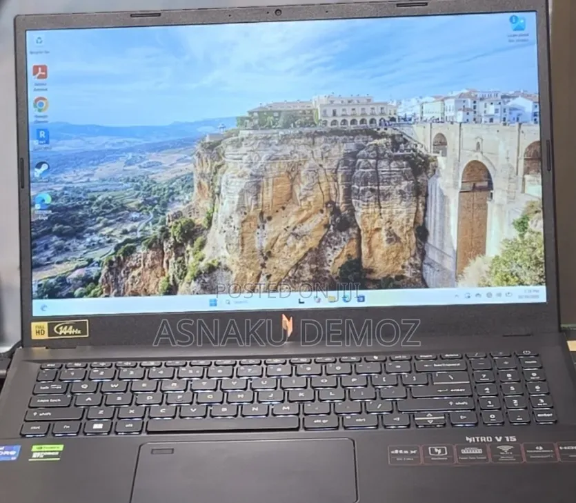 New Laptop Acer Nitro V 15 16GB Intel Core i7 SSD 512GB