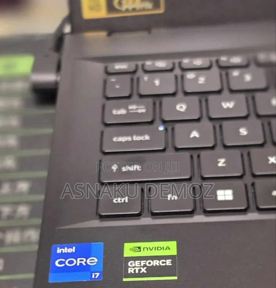 New Laptop Acer Nitro V 15 16GB Intel Core i7 SSD 512GB