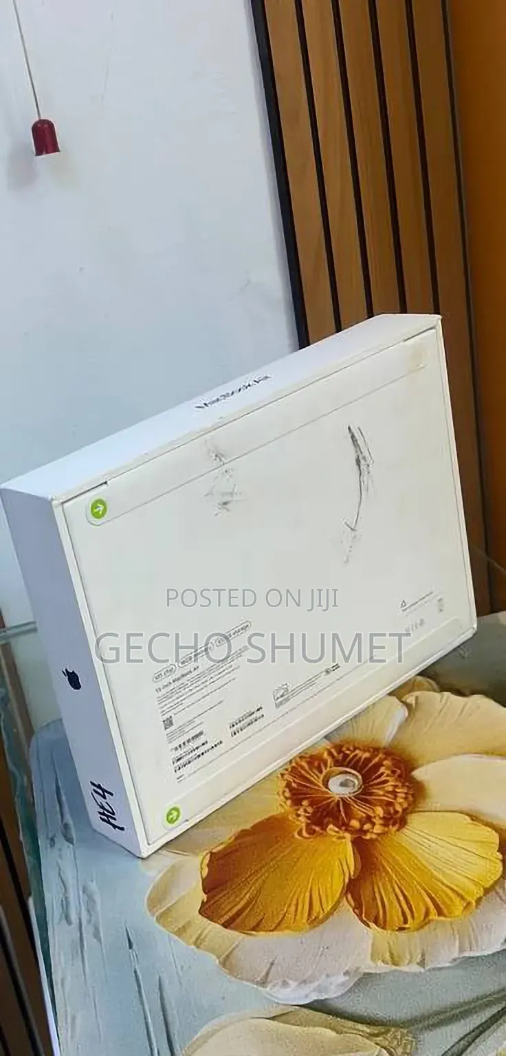 New Laptop Apple MacBook Air 2026 M5 16GB Apple M5 SSD 512GB