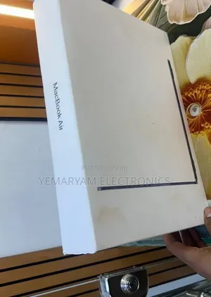 New Laptop Apple MacBook Air 2026 M5 16GB Apple M5 SSD 512GB