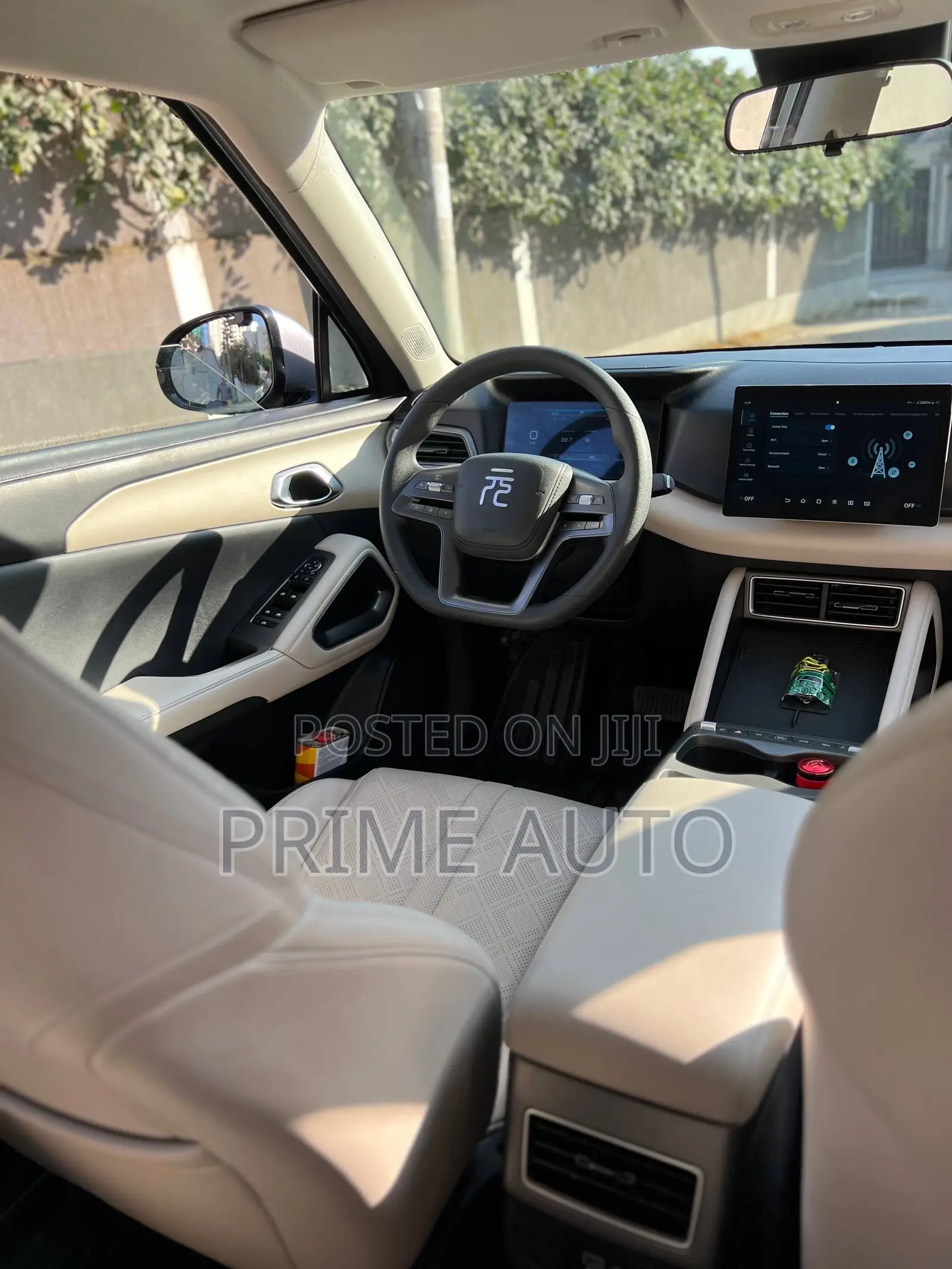 BYD Yuan Up 2025 Gray
