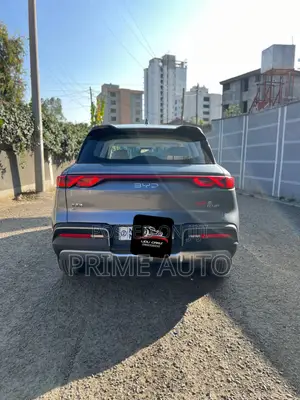 BYD Yuan Up 2025 Gray