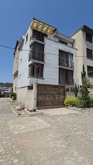 5bdrm House in ሀይሌ ጋርመንት, Nifas Silk-Lafto for sale