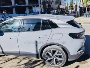 Volkswagen ID.4 2022 Gray