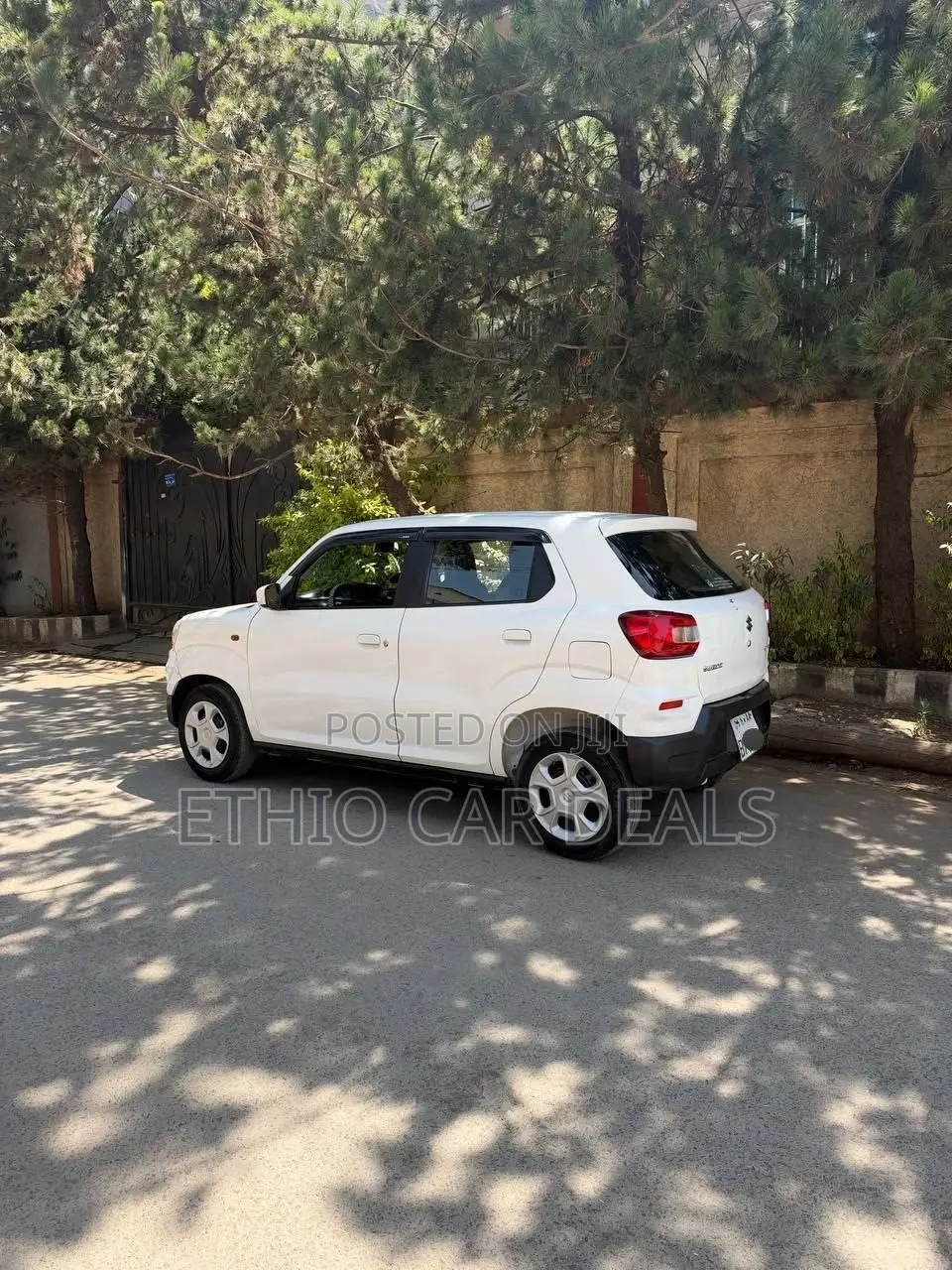 Suzuki S-Presso 2021 White